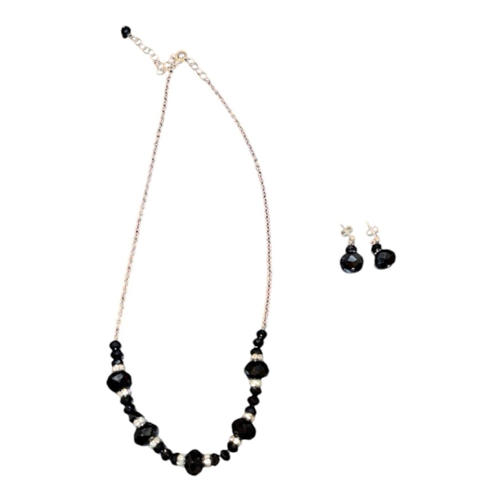 Crystal faceted and rhinestone necklace and earrings jewelry set.